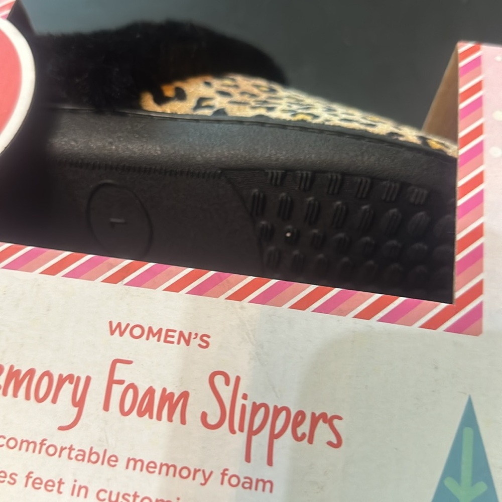 New Totes Toasties Memory Foam Women’s Slippers Lg 8-9 - Picture 5 of 7